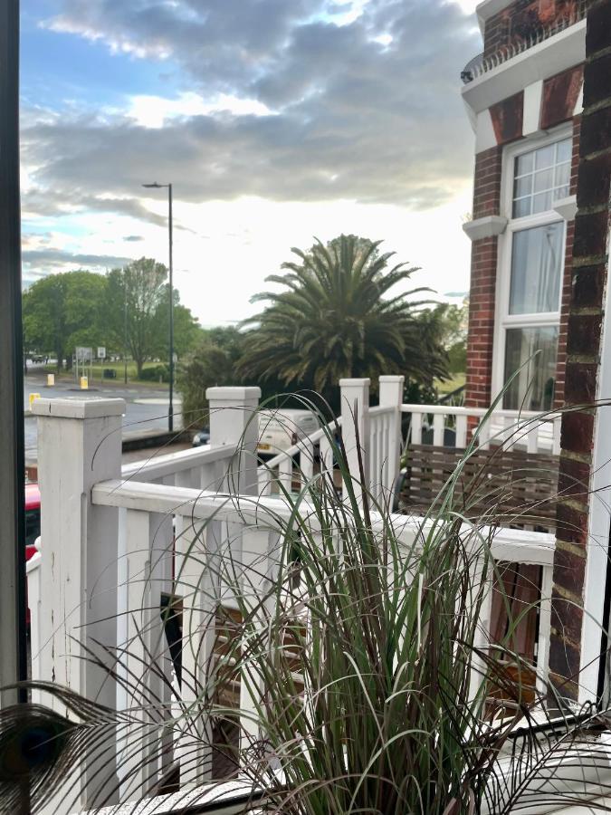 Southsea Retreat Apartment Luaran gambar