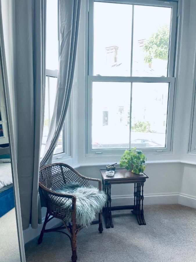 Southsea Retreat Apartment Luaran gambar